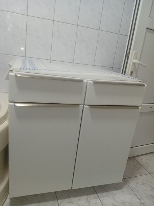 Vând mască de chiuveta pentru bucătărie