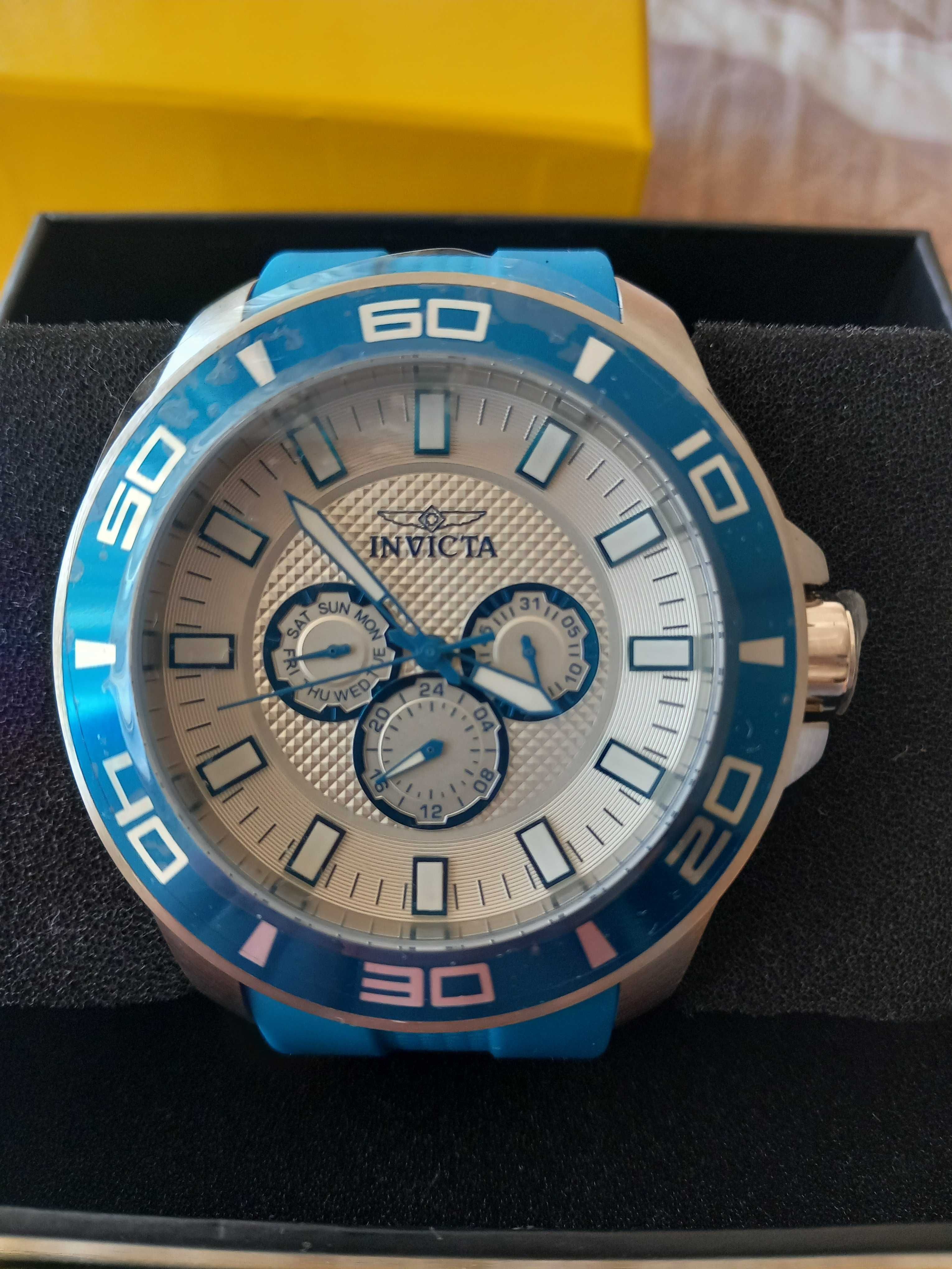 Часовник Invicta