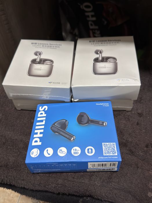 Naushnik Philips. Lenovo.