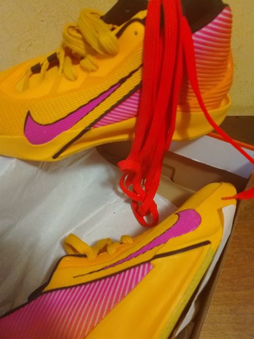 Nike.C.T.Jump Academy
