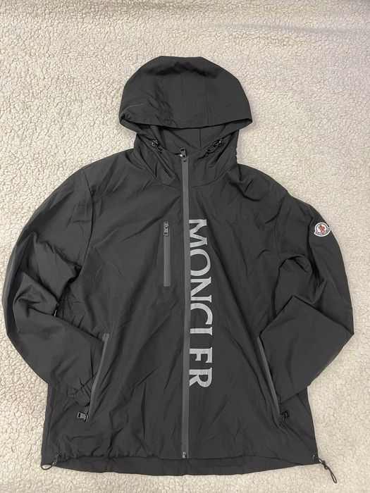 Moncler ветровка
