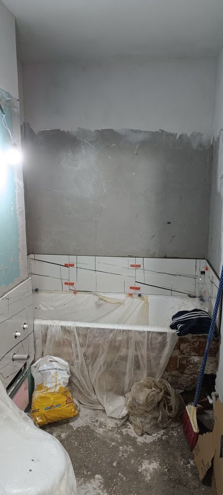 Renovări apartamente și case