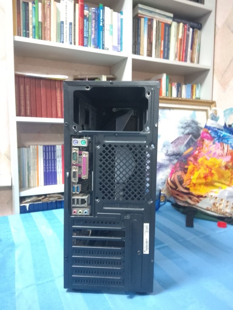 Продам корпус и комплектующие