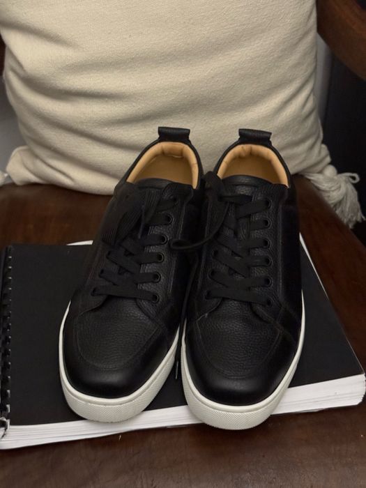 Louboutin adidasi barbati barbat sport eleganti