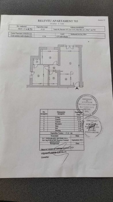Apartament 3 camere semi-mobilat cu vedere la piscină in Cosmopolis