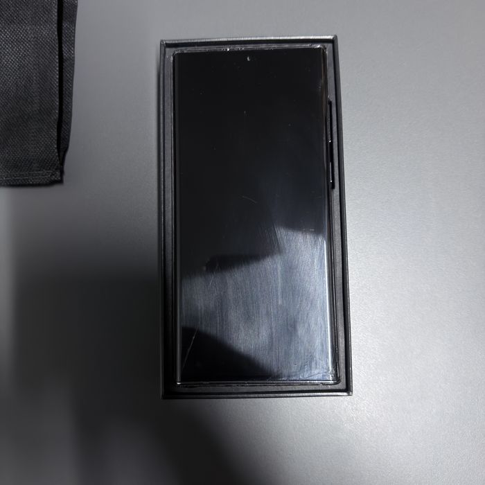 Samsung S22 Ultra si ceas Galaxy Watch 3