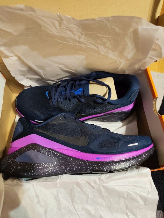 Чисто нови маратонки за бягане Nike от Германия