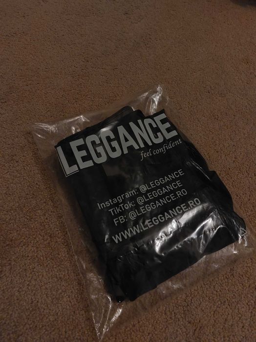 Colanți modelatori cu buzunare laterale