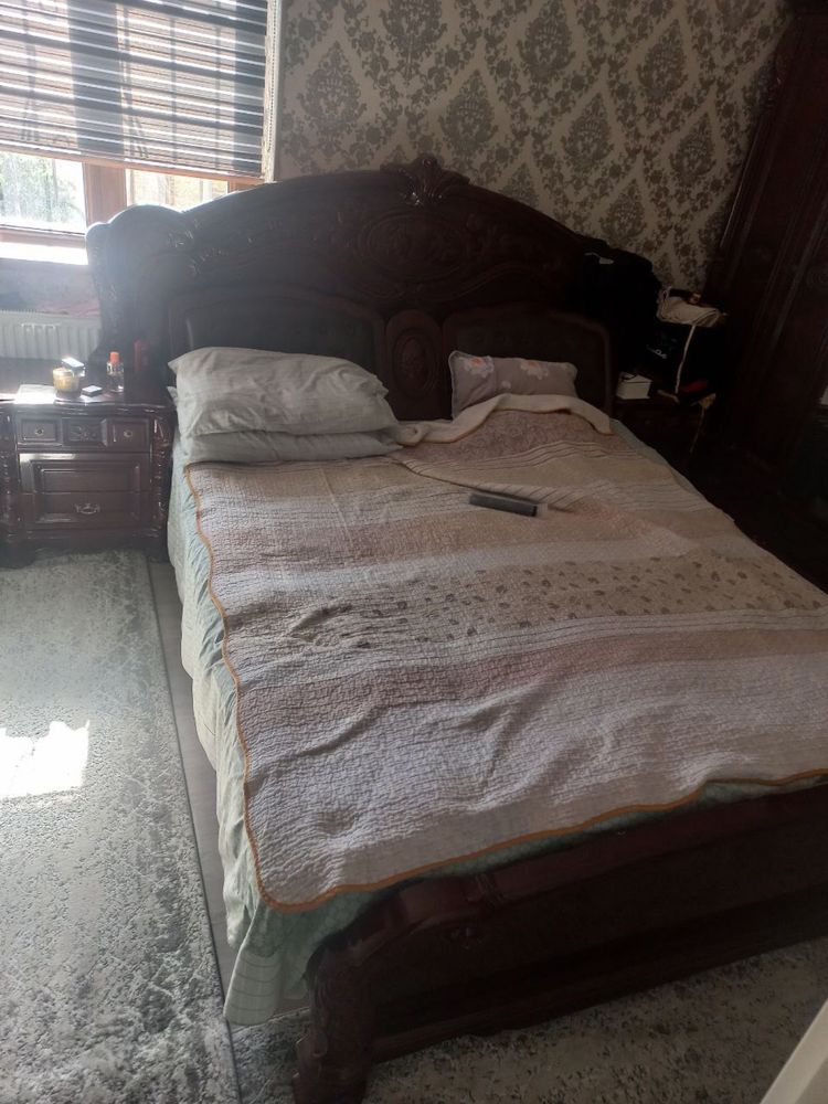 Spalniy mebil xona uchun