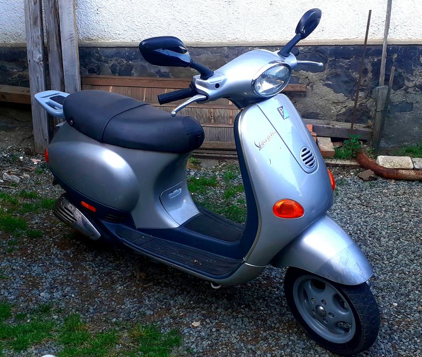 Scuter Piaggio Vespa ET2 49cc An 2001
