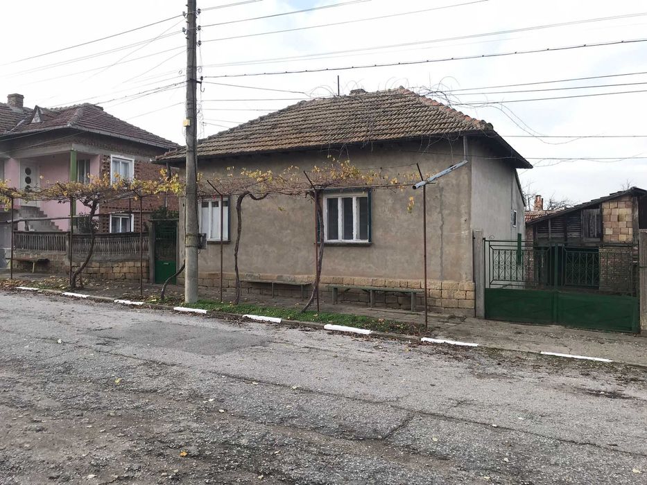 Продава се Къща в с. Драгомирово, Област Велико Търново - 80 кв.м за 363 €/кв.м - Снимка #2