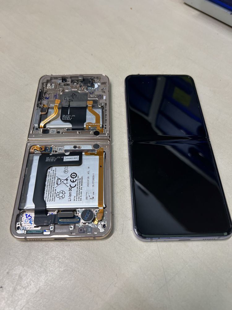 Display original samsung flip 4