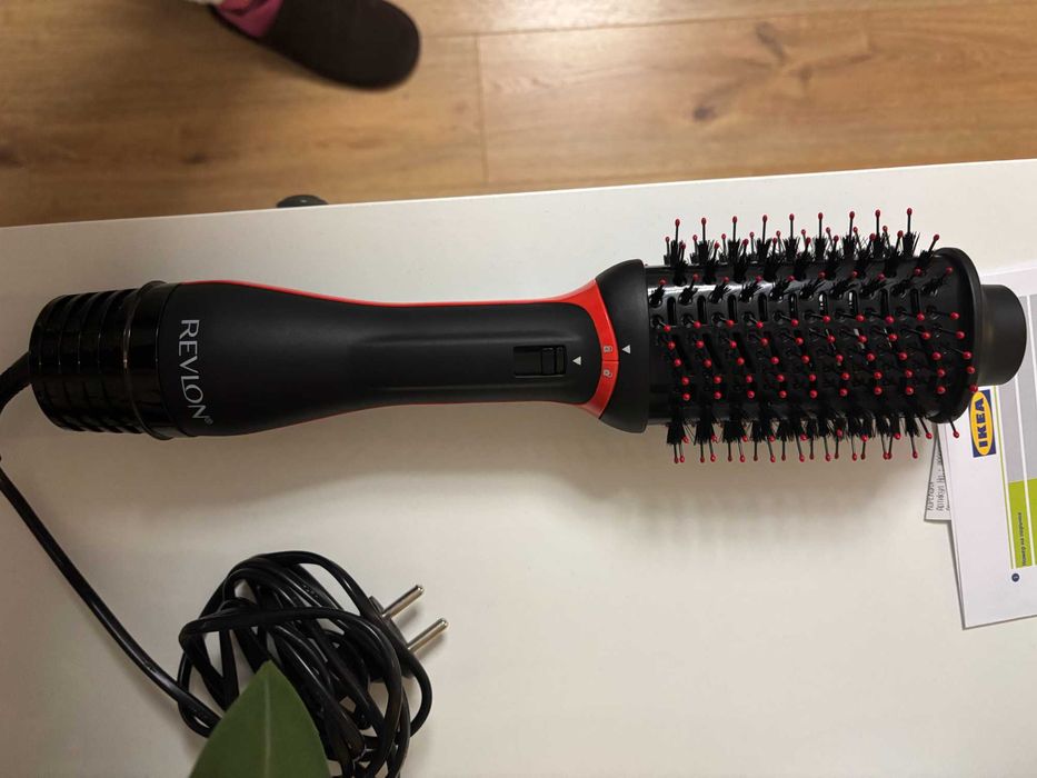 Електрическа четка за коса REVLON One-Step Volumiser PLUS