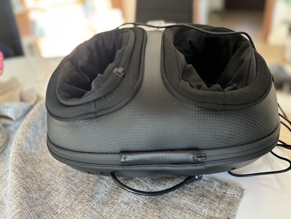 Aparat masaj picioare