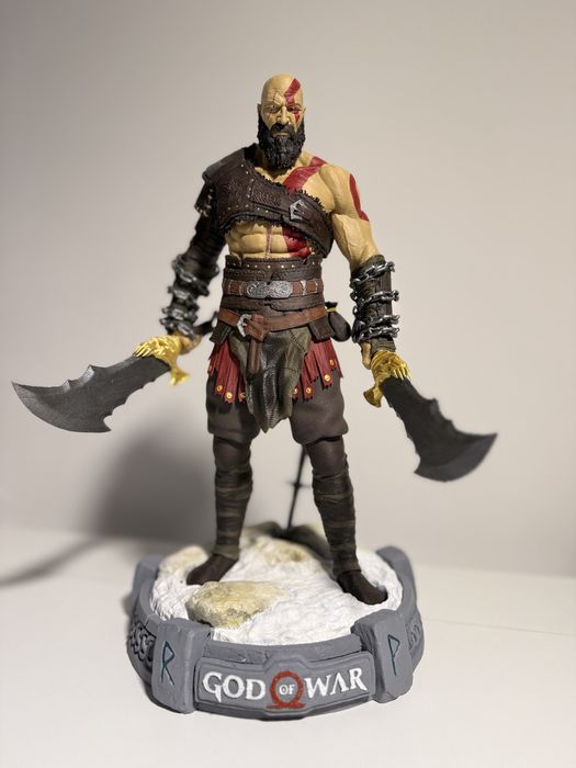 Figurina Kratos God of War 37 cm