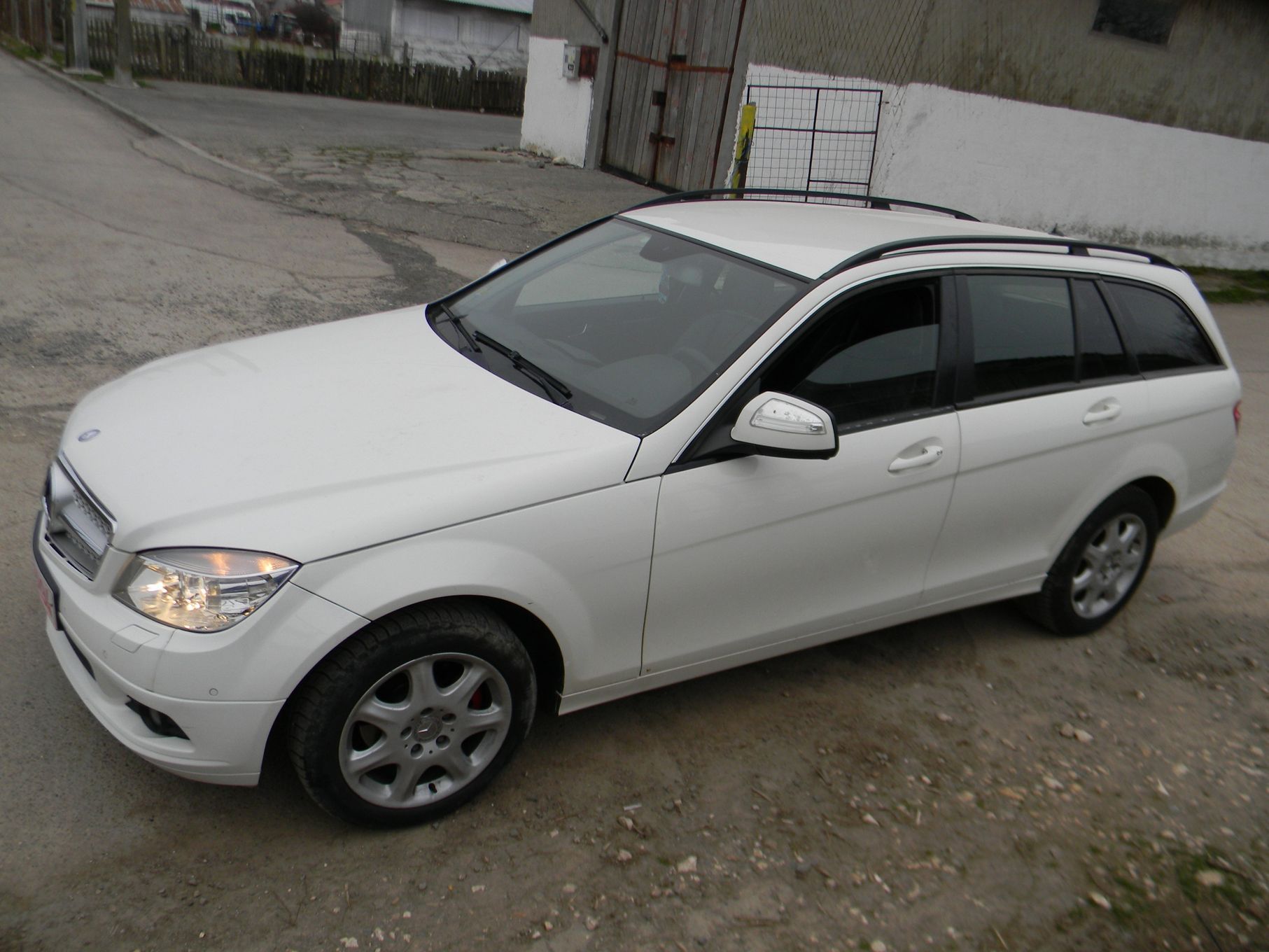 Dezmembrari  Mercedes-Benz C-CLASS (W204)  2007  > 2014 C 200 CDI (20