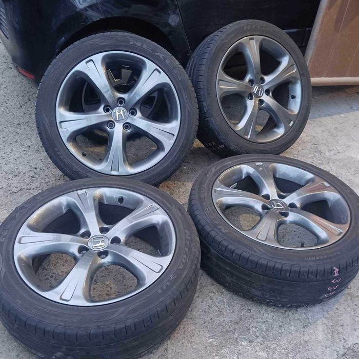 Хонда 19цола   OEM  джанти с летни гуми