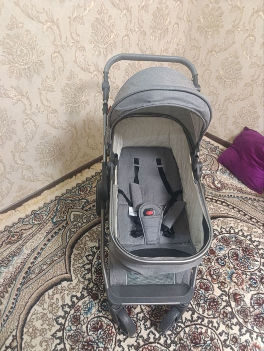 Uydan koʻchaga chiqmagan 3marta ishlatilgan uy ichida