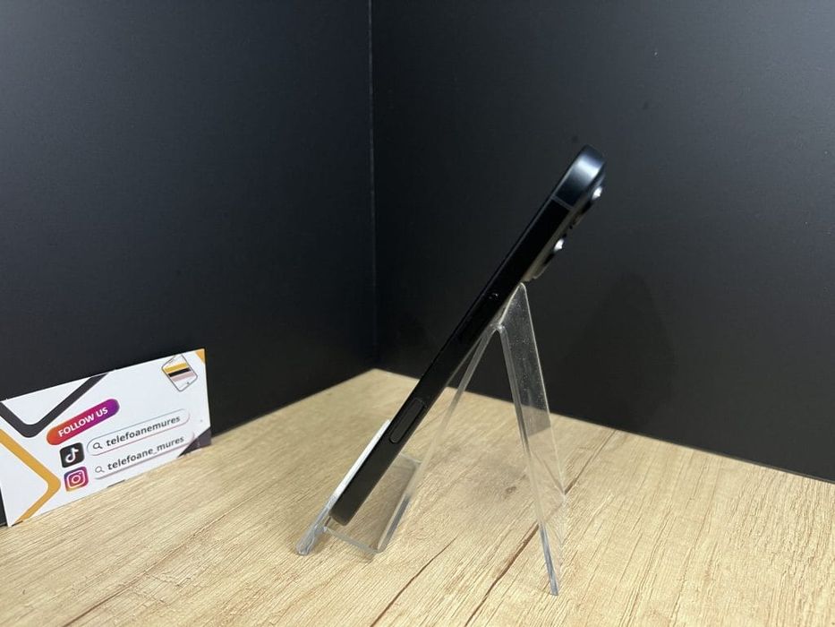 Iphone 16 128Gb Black Second-Hand Foarte Bun 3 ani garanție, Telefoane