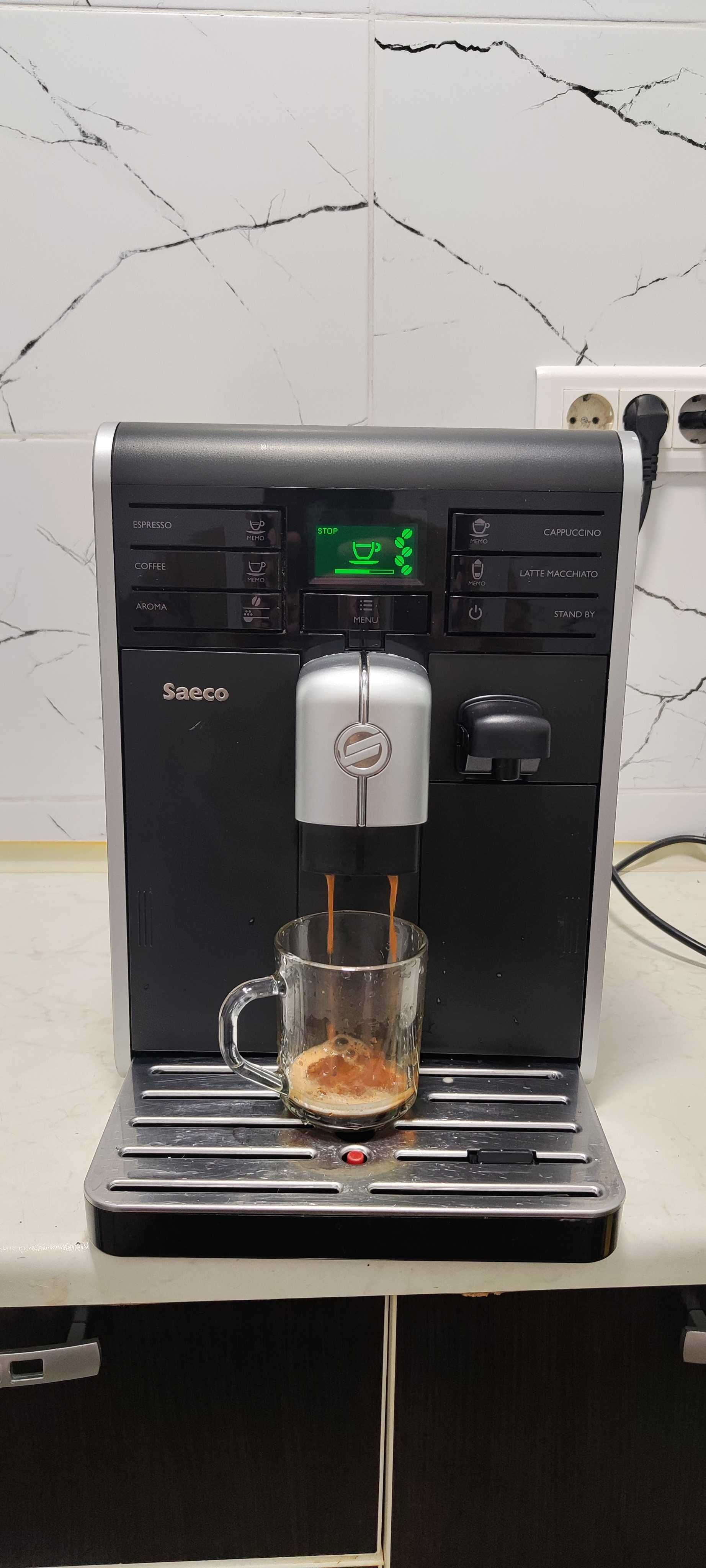 Espressor Automat Saeco Moltio HD8769 Aparat cu Cafea Boabe