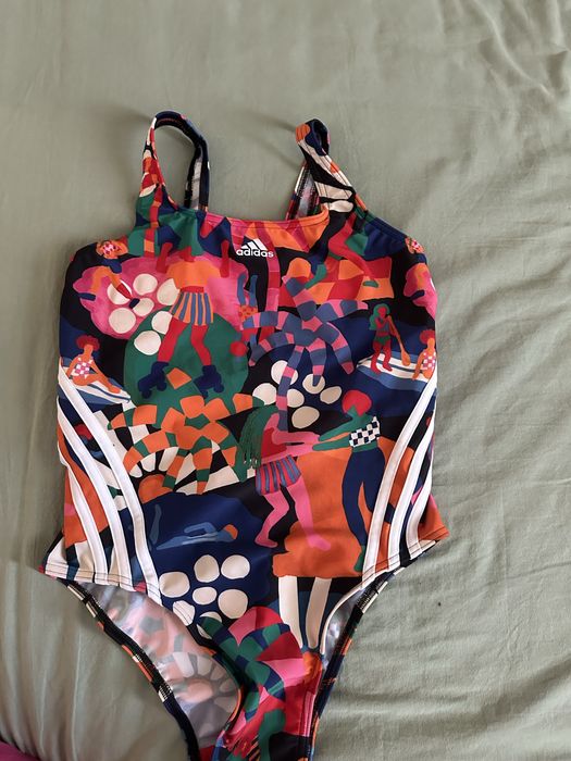 Нов! С етикети! Цял бански Adidas