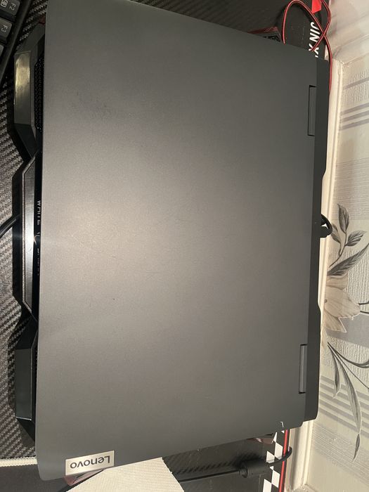 Laptop gaming Lenovo Ideeapad 3 rtx 3050 i5 16GB RAM/SSD 512