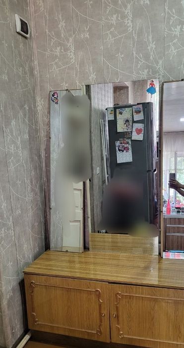 Трюмо полированное