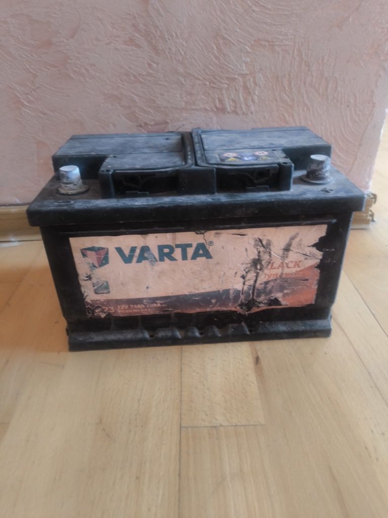 Продам аккумулятор