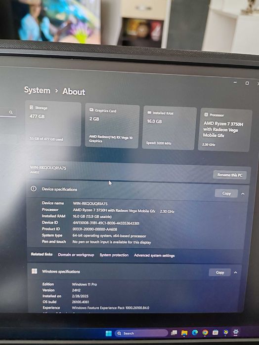 Pc NiPoGi AM02 AMD Ryzen 7 5700U 16GB DDR4 cu display portabil