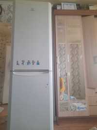 Холодильник для кухни