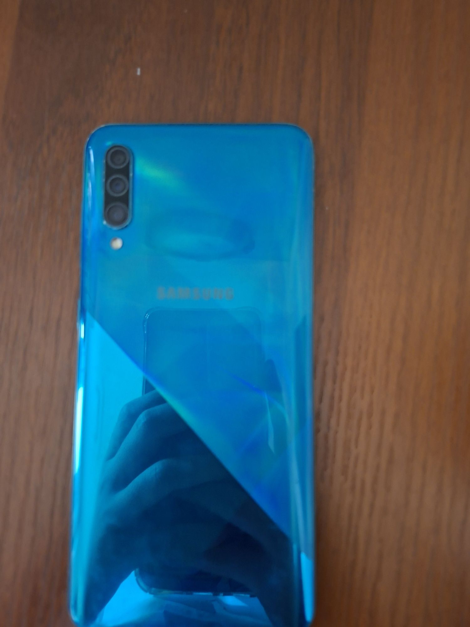 Samsung Galaxy A30