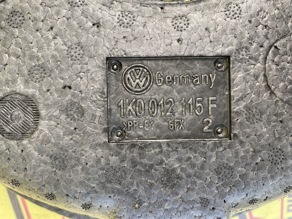 Cric auto original vw Golf MK5 plus Audi A3 1K0011031L 2003-2009