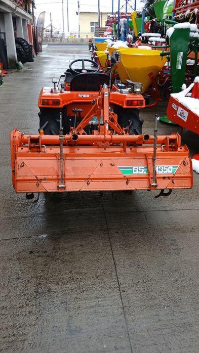 Tractor 20 cp Hinomoto Japonia.
