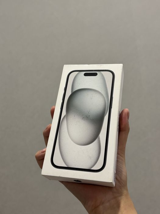 Продам Iphone 15 128gb запечатаный