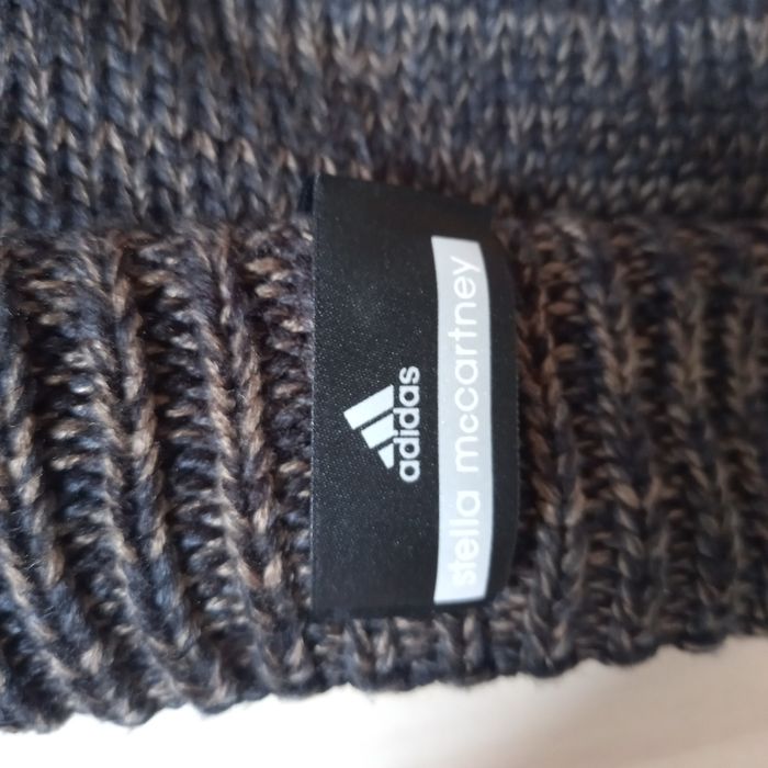 Зимна шапка Burton дамска, Adidas Stella Mccartney,