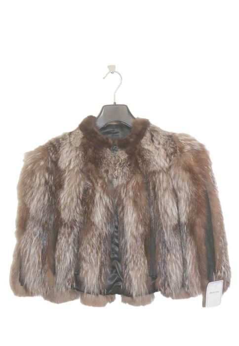 STIL SI ELEGANTA! Capa tip sal / blana naturala de  vulpe argintie.