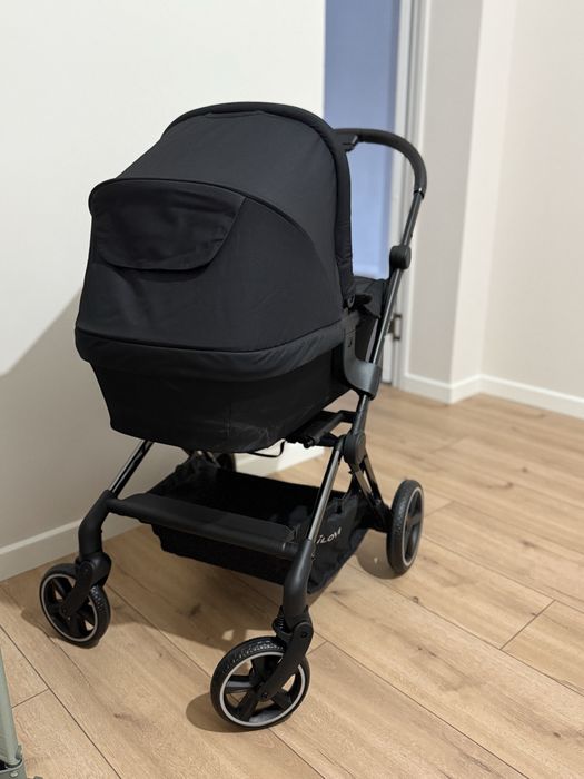 Продам коляску в идеальном состоянии