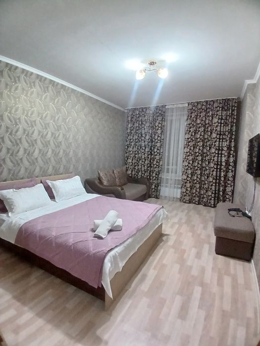 ПОСУТОЧНО 1-ком. кв левый бер Улы дала Мангилик ел Бухар жыр
 Аэропорт