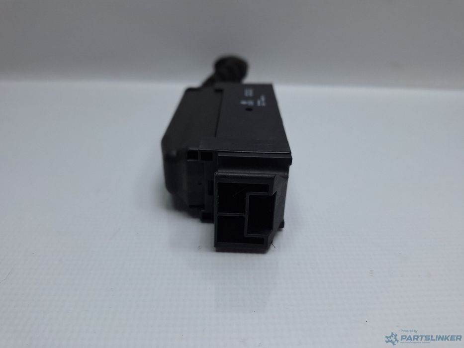 Mufa conector ECU AUDI A4 IV Avant (8K5, B8) [ 2007 - 2015 ] TDI (CJCD