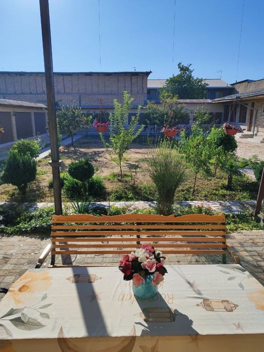 Uy sotiladi uy sotiladi