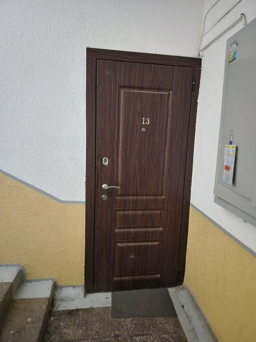 Срочно сдаю НА ДОЛГИЙ СРОК  3 х ком квартиру.