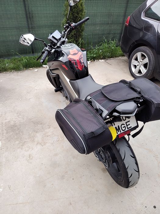 Vând CFmoto 300nk