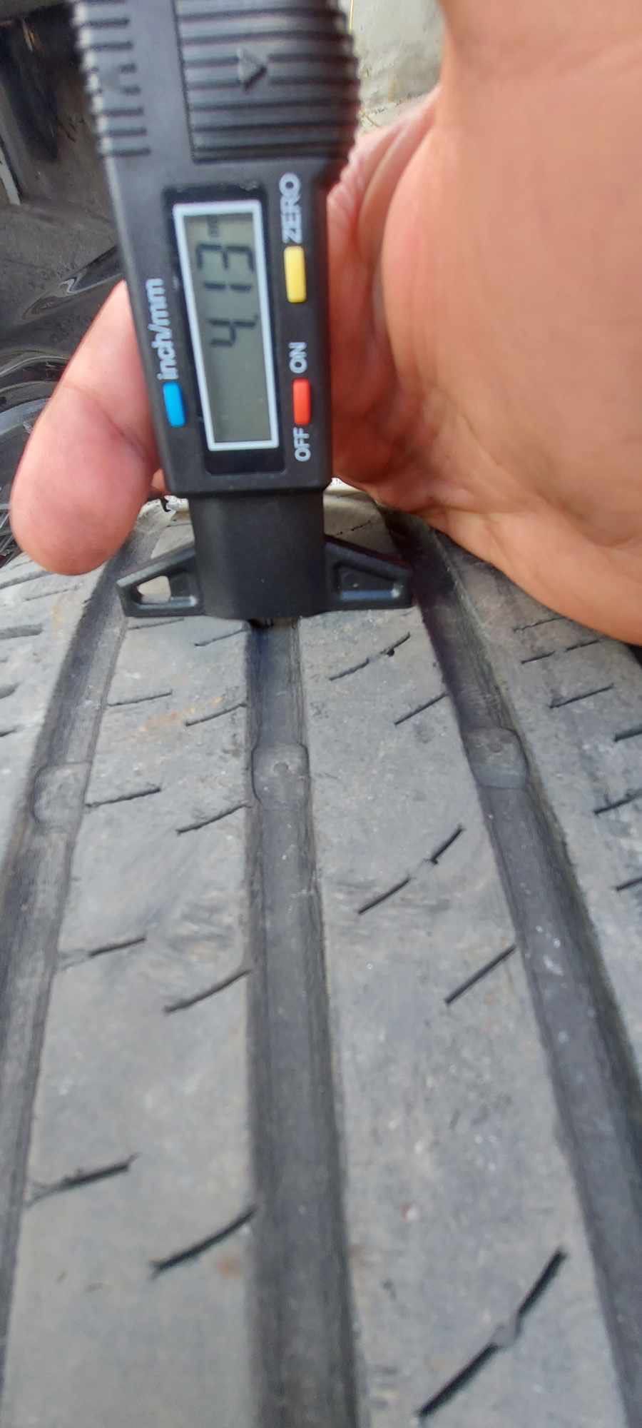 Гуми 225/45/17 всесезонни