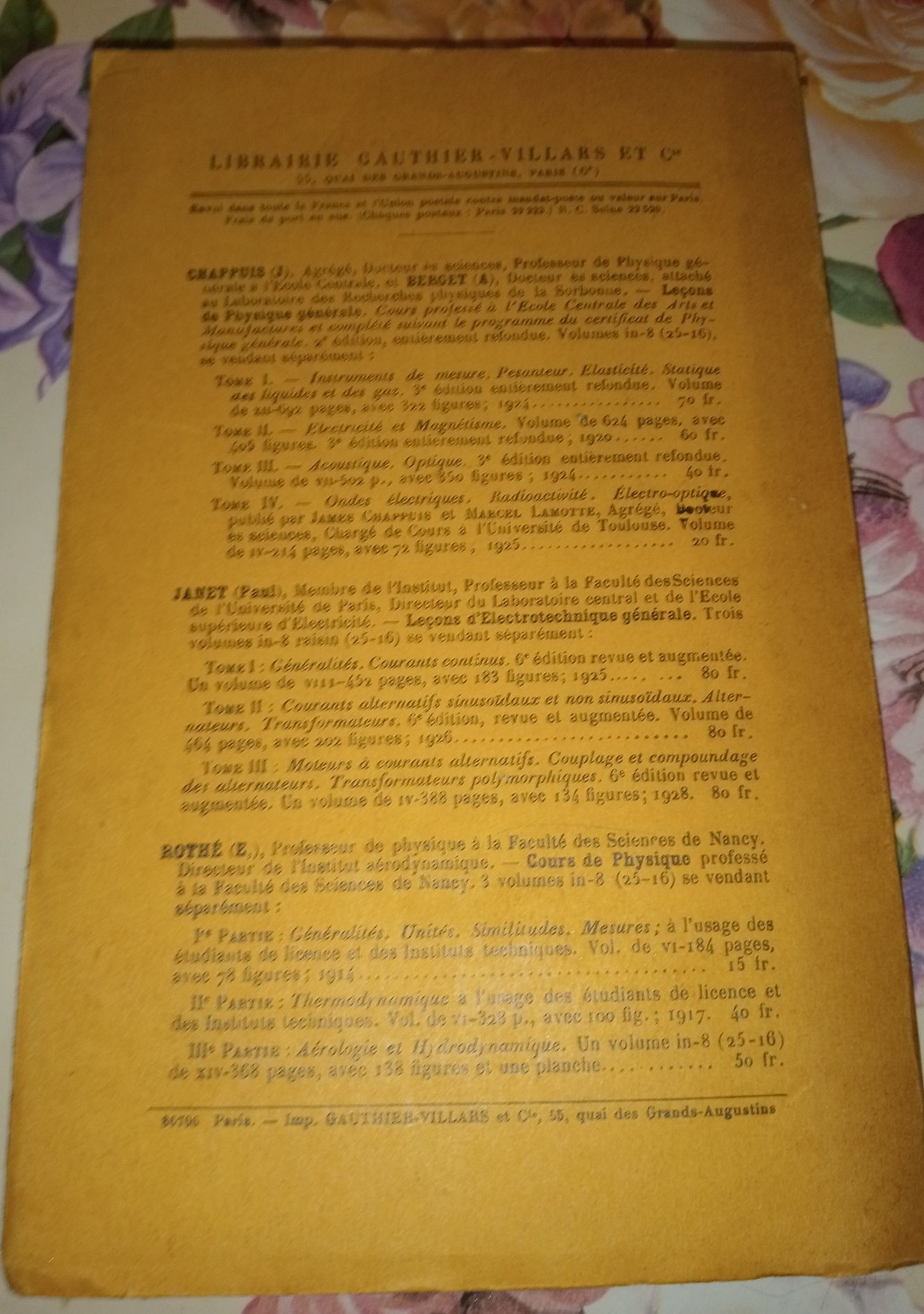 Vând lucrarea "Recueil D'experiences elementaires de Physique", 1923
