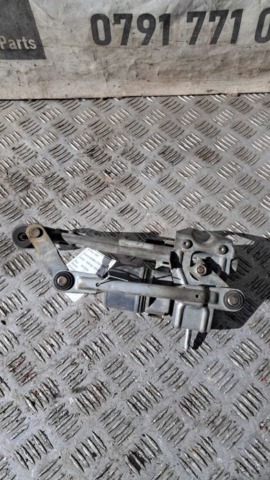 ansamblu stergator dreapta VW Touran cod 1T0955120C / 1T0955024E