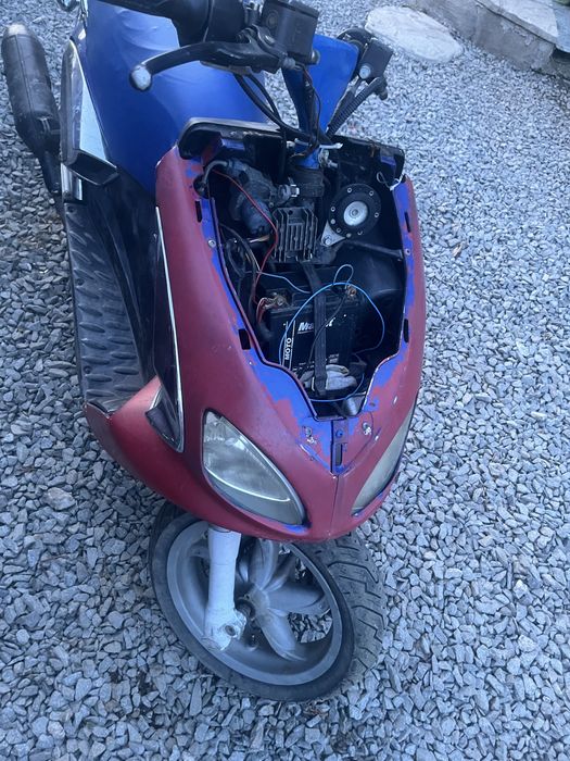 SCHIMB CU UN ATV 125 , scuter bentley 125cc 4 t racire pe apa