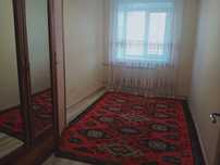 Ұзақ мерзімге үй жалға беріледі.  3 бөлмелі,  100000+комуслуга.