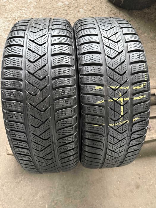 2x Anvelope iarna 215/60 r16 seal - Pirelli Sotto Zero 3 Winter