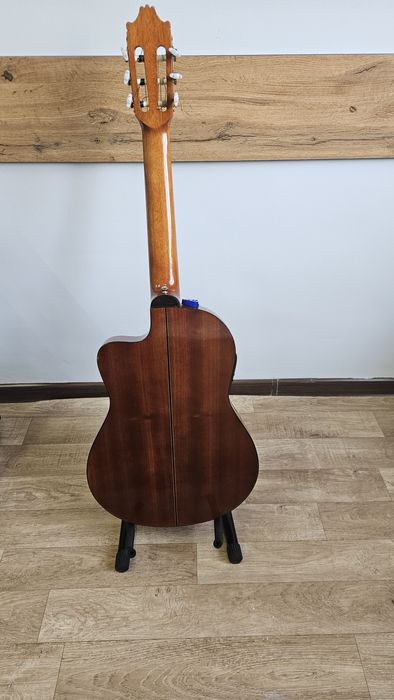 Gitara sotiladi Tagima firma uskiy gitara nelon