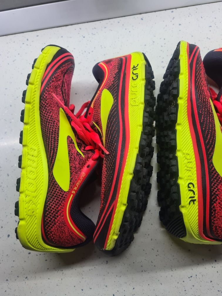 Brooks Pure Grit 6 No38 и No39